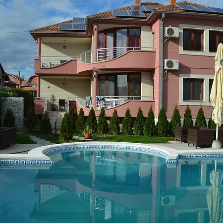 Poseidon Apartment Ni Esterno foto