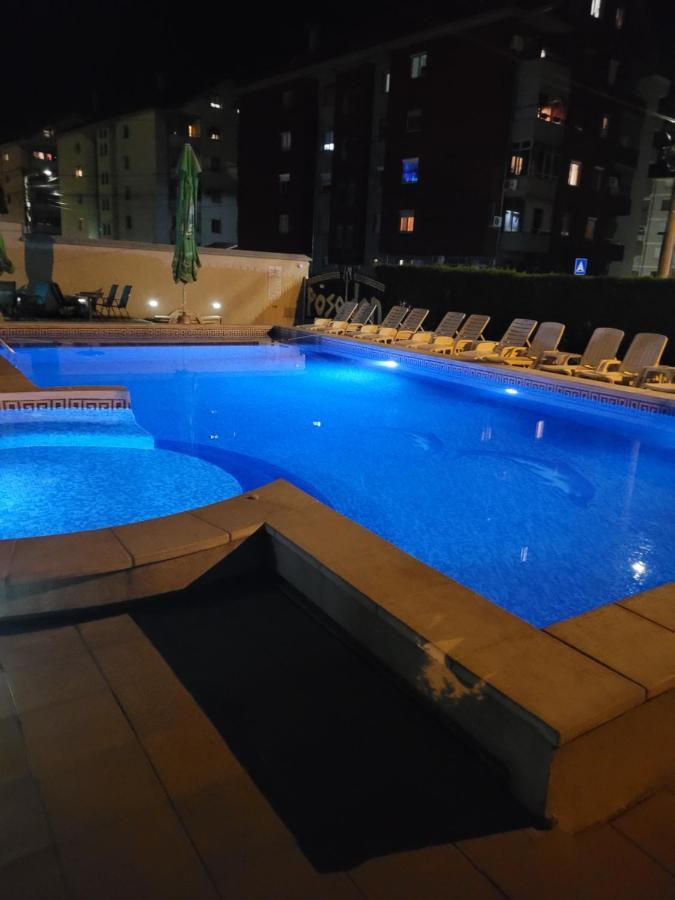 Poseidon Apartment Ni Esterno foto