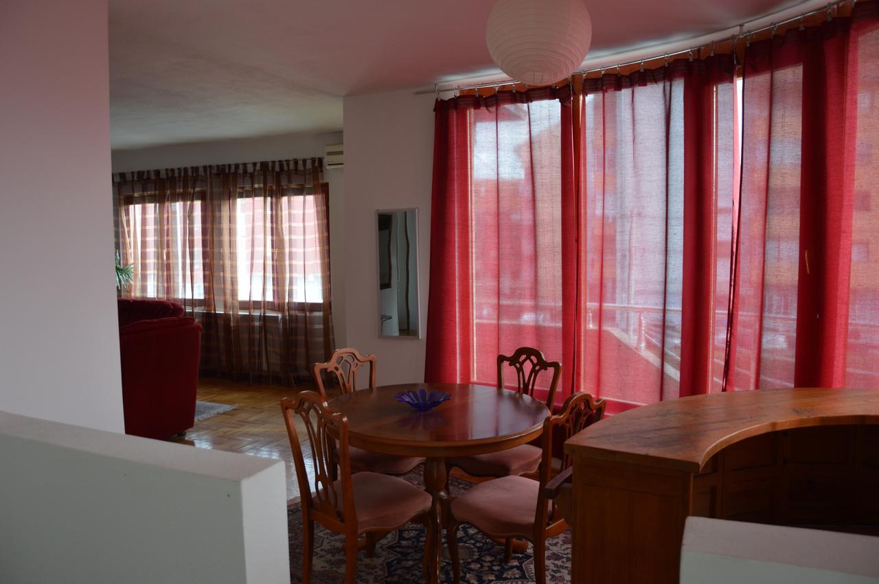 Poseidon Apartment Ni Esterno foto