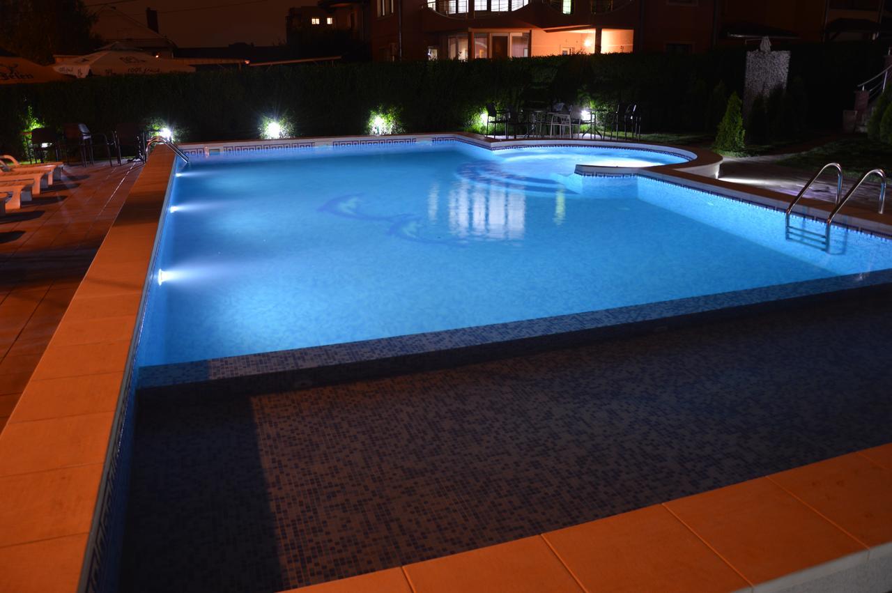 Poseidon Apartment Ni Esterno foto