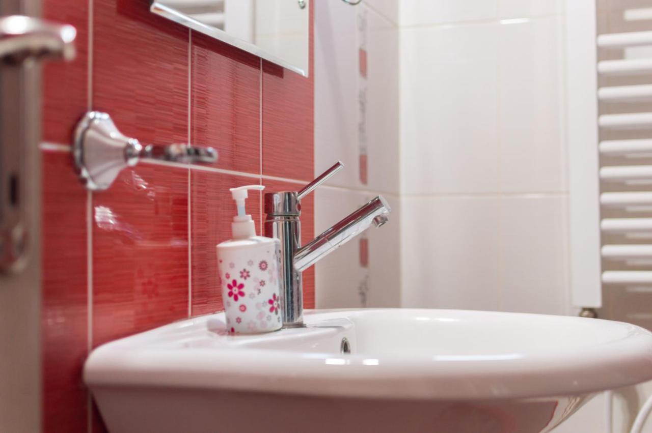 Poseidon Apartment Ni Esterno foto